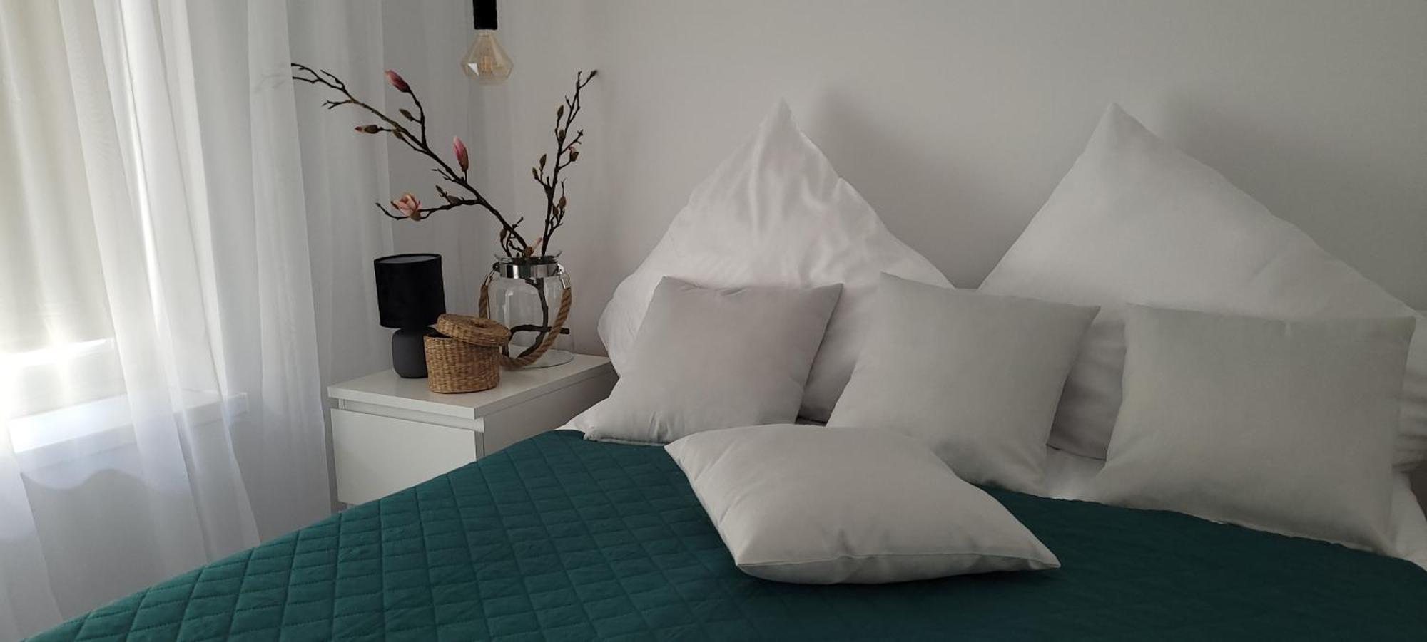 Apartamenty Pod Uwalonym Debem Jezow Sudecki ภายนอก รูปภาพ
